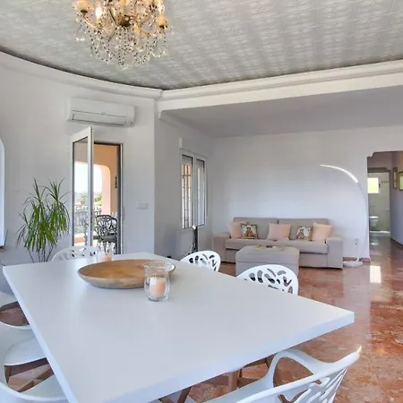Villa Tosal Gros St *